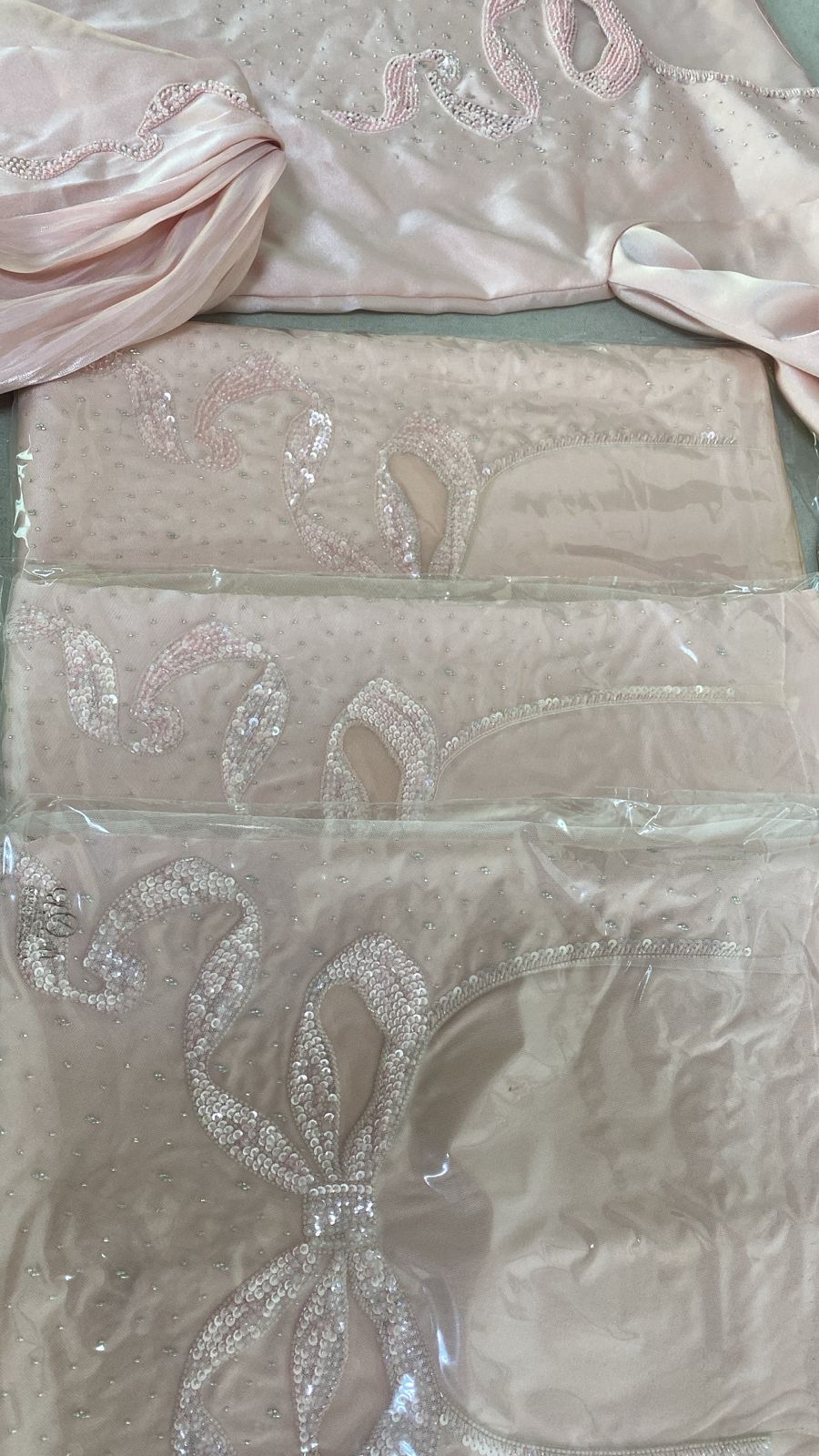 Rococo ribbons rtw